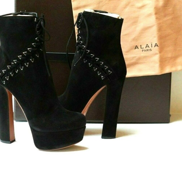 alaia ankle boots